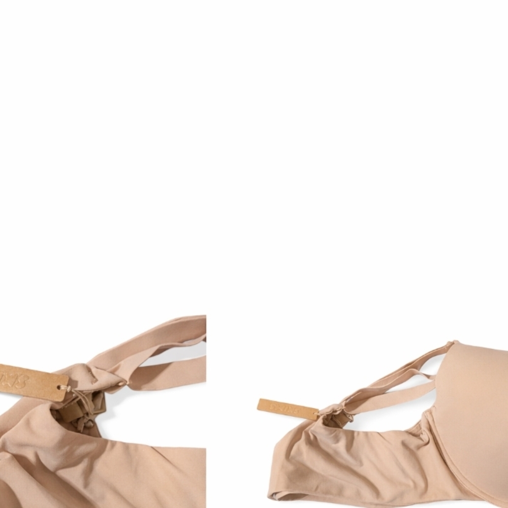 SKIMS Nude/Tan Wireless Bra